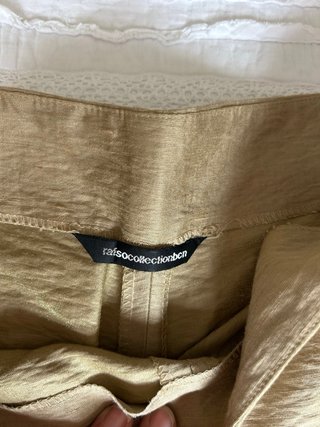 Conjunto de fiesta dorado
