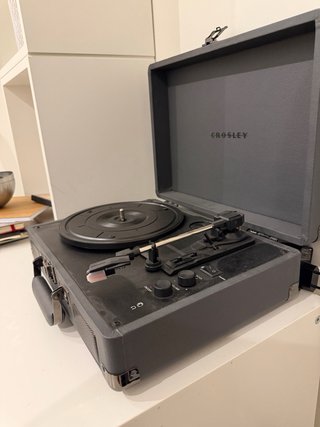 Tocadiscos Crosley Maletín Gris