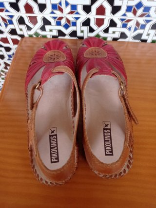 Sandalias Pikolinos Rojas y Marrones