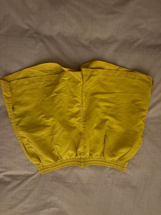 Bañador amarillo