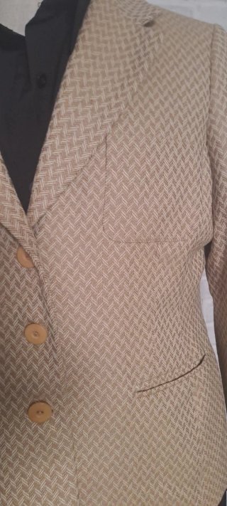 Blazer Beige con patrón de espiga  Otoño- Invieno