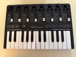 Teclado Controlador Reloop Keyfadr