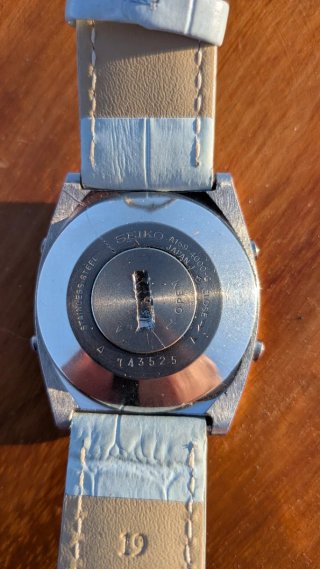 Reloj Seiko Quartz LC Digital Cronógrafo