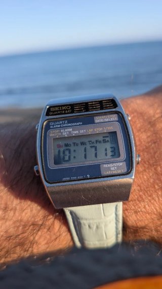 Reloj Seiko Quartz LC Digital Cronógrafo