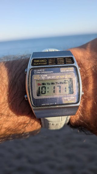 Reloj Seiko Quartz LC Digital Cronógrafo