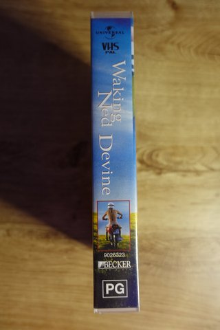 Waking Ned Devine VHS Comedia Irlandesa