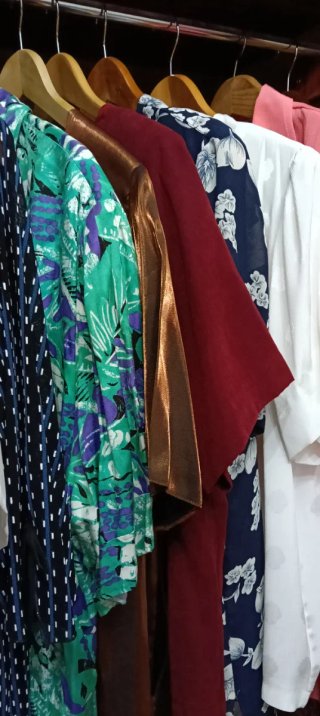 Lote Blusas y Camisas señora Clase A