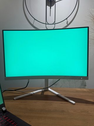 Philips 27” EVNIA Gaming 180hz Curbo Ambiglow
