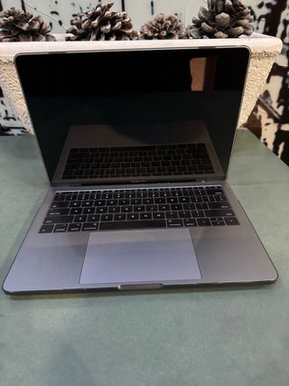 MacBook Pro 13 Plata/Gris Espacial