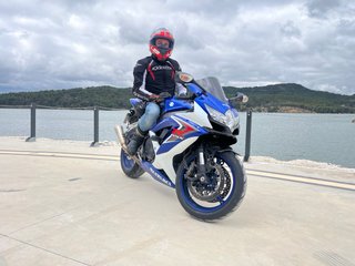 Suzuki GSX-R 750 K8 Azul/Blanco