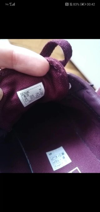 Vans donna