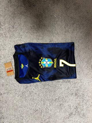 Camiseta Brasil 2 Jordan Talla L