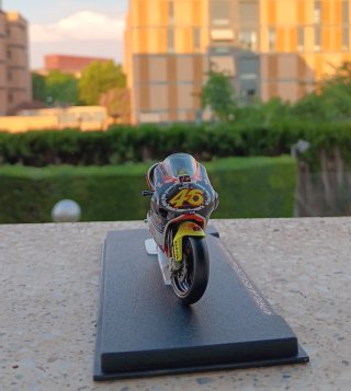 Maqueta Aprilia RSW250 Valentino Rossi 1999