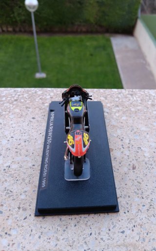 Maqueta Aprilia RSW250 Valentino Rossi 1999