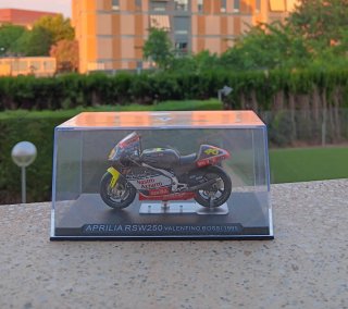 Maqueta Aprilia RSW250 Valentino Rossi 1999
