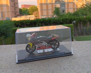 Maqueta Aprilia RSW250 Valentino Rossi 1999