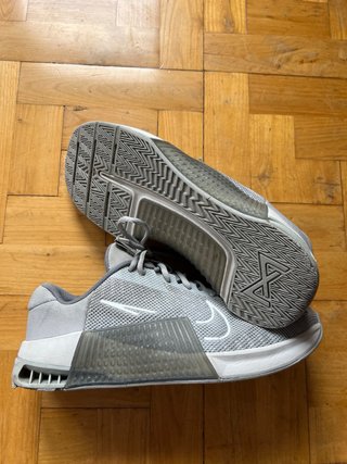 Nike Metcon 9 Talla 44.5 Gris Claro