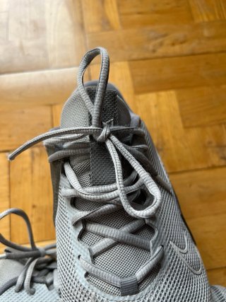 Nike Metcon 9 Talla 44.5 Gris Claro