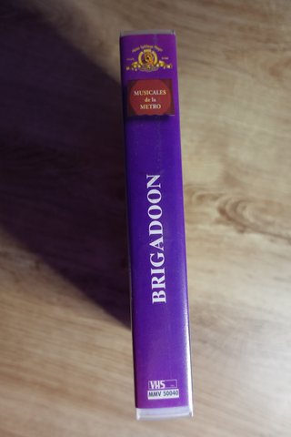 Brigadoon VHS Gene Kelly Musical MGM