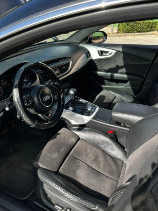 Audi A7 2011