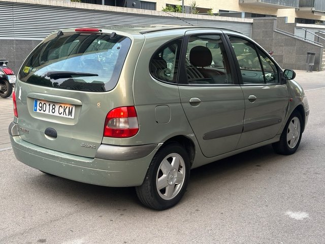 Renault Scenic 2003