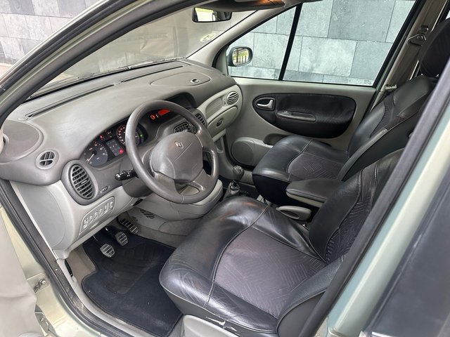 Renault Scenic 2003