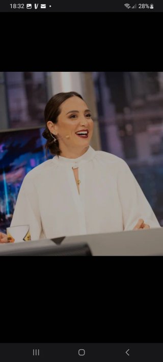 Blusa Pedro del Hierro Tamara Falcó oversize