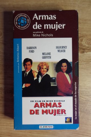 VHS Armas de Mujer Harrison Ford Sigourney Weaver