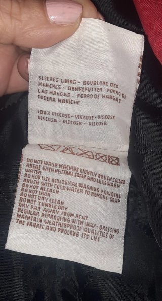 Parka Barbour BelStaff Rojo