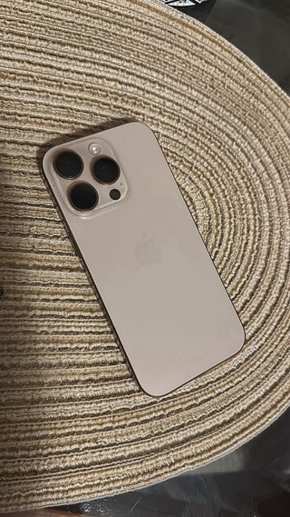 iPhone 16 Pro