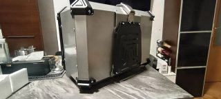 Baúl Moto 65 Litros, Nuevo, aleación de aluminio