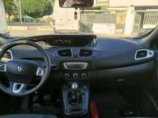 Renault Grand Scenic 2013