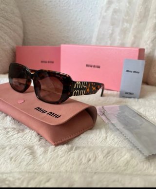 Gafas de sol Miu Miu Tortoise