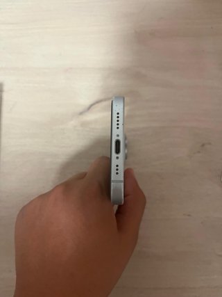 iPhone 15 256GB