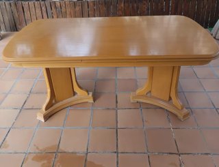 Mesa de comedor haya