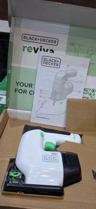 Sierra de calar Black+Decker 12V Reviva
