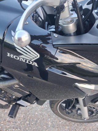 Honda CBF 600S Negra