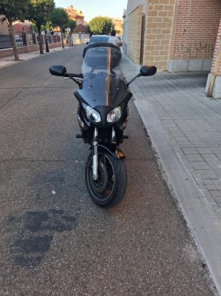 Honda CBF 600S Negra