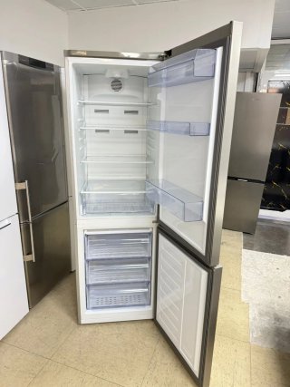 Nevera Combi Beko 1.85m con garantía