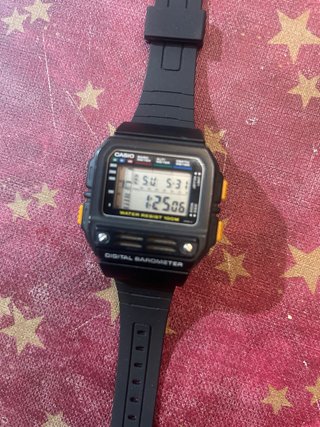 Reloj Casio BM-100WJ Vintage Digital Barometer