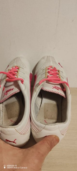 Zapatillas deportivas Puma mujer blancas y rosas