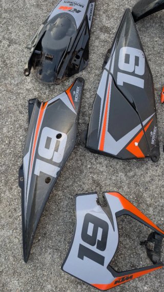 PLASTICOS KTM