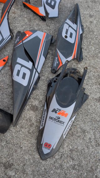 PLASTICOS KTM