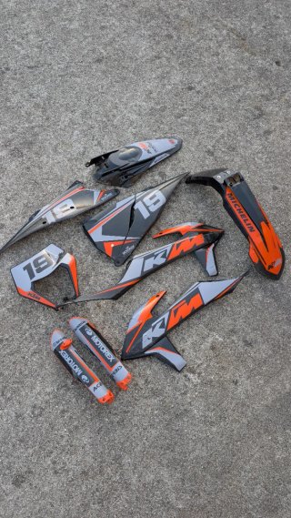 PLASTICOS KTM