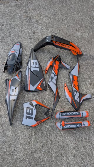 PLASTICOS KTM