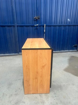 Mueble archivador para carpetas colgantes.