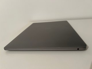 MacBook Air 13” 2020 Plata/Gris Espacial