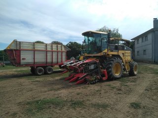 Picadora New Holland FX 375