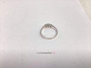 anillo plata 925mm con piedra con diamante de laboratorio