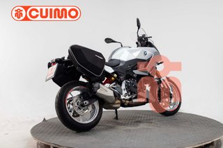 BMW F 900 XR